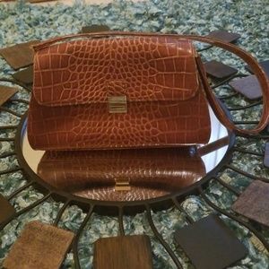 NWOT! Liz Claiborne Shoulder Bag
